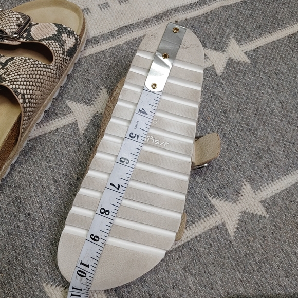 J Slides Snakeskin Print Leather Sandals Size 9 - Picture 9 of 9